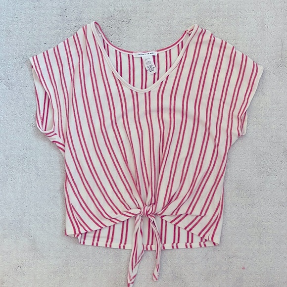 Red striped summer top - Picture 1 of 2